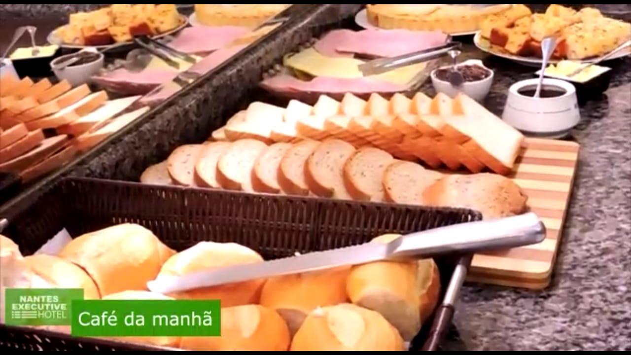 Nantes Executive Hotel Pitanga Ngoại thất bức ảnh